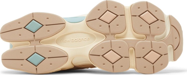 New Balance 9060 'Elfenbein'