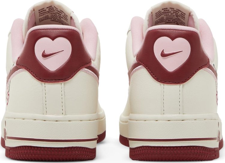 Nike Air Force 1 Low « Saint-Valentin 2023 »