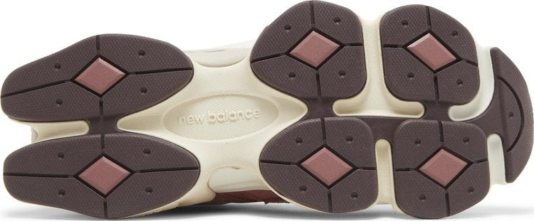 New Balance 9060 « Cherry Blossom Pack - Rouge minéral »