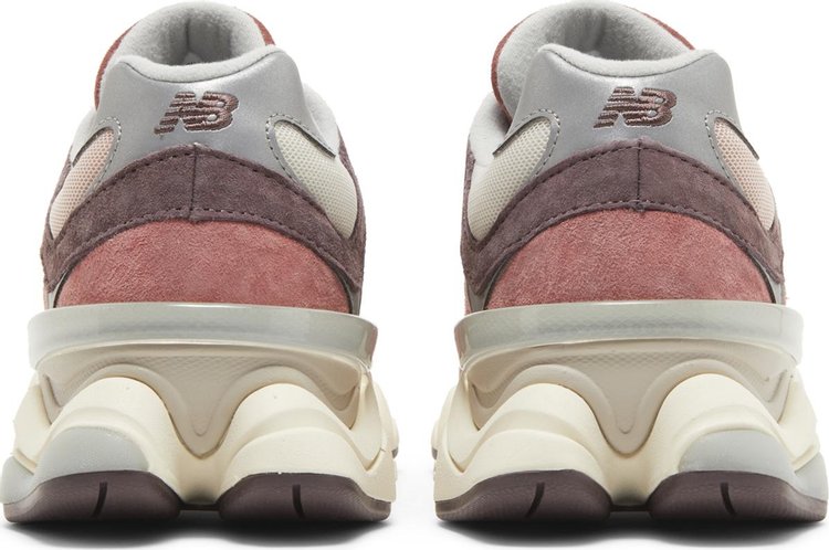 New Balance 9060 « Cherry Blossom Pack - Rouge minéral »