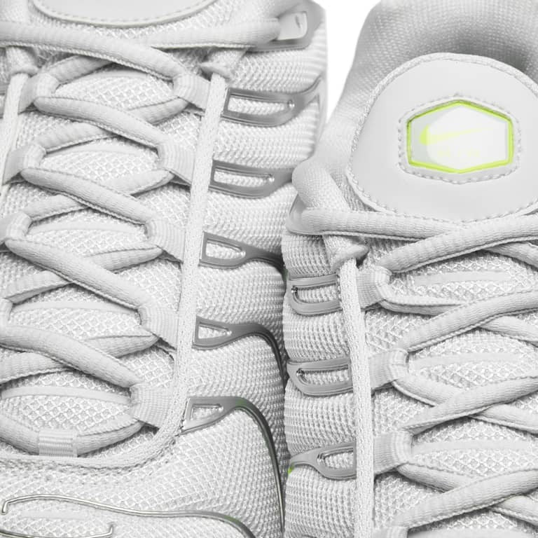 Air Max Plus Tn 1 “Metalic Lemon”