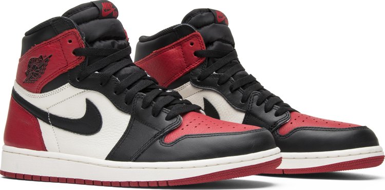 Nike Air Jordan 1 Retro High OG „Bred Toe“