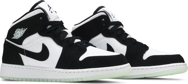 Nike Air Jordan 1 Mid SE GS „Im Dunkeln leuchtender Panda“