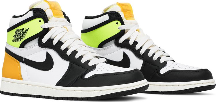 Nike Air Jordan 1 Retro High OG 'Volt Or'