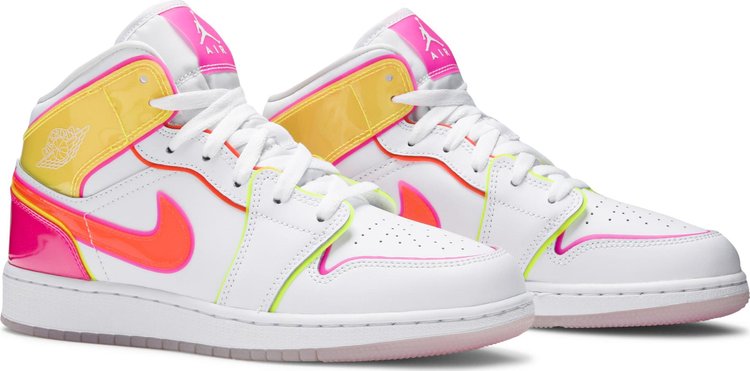 Nike Air Jordan 1 Mid SE GS « Edge Glow »
