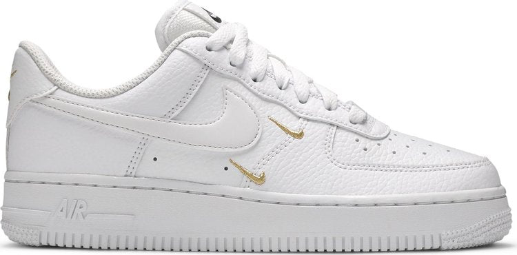 Nike Air Force 1 '07 Essential « Blanc Métallique Or »