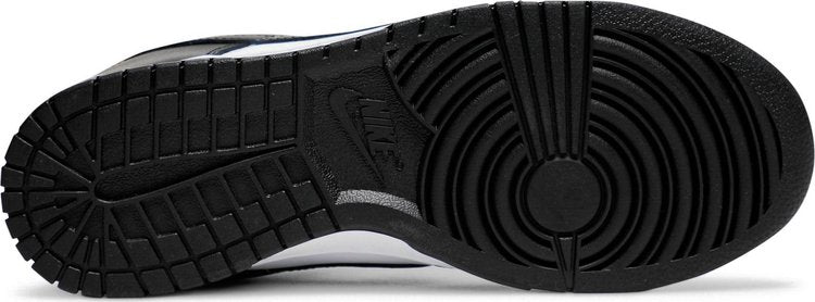 Nike Dunk Low « Noir Blanc »
