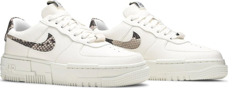Nike Air Force 1 Pixel SE « Sail Snake »