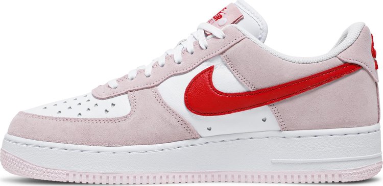 Nike Air Force 1 Low '07 QS « Lettre d'amour de la Saint-Valentin »