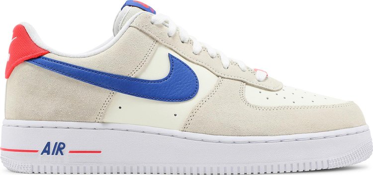 Nike Air Force 1 '07 LV8 « Lait de coco Hyper Royal »
